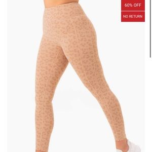 Medium ultra high waisted Ryderwear leggings